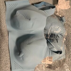 Victoria's Secret Teal Bra